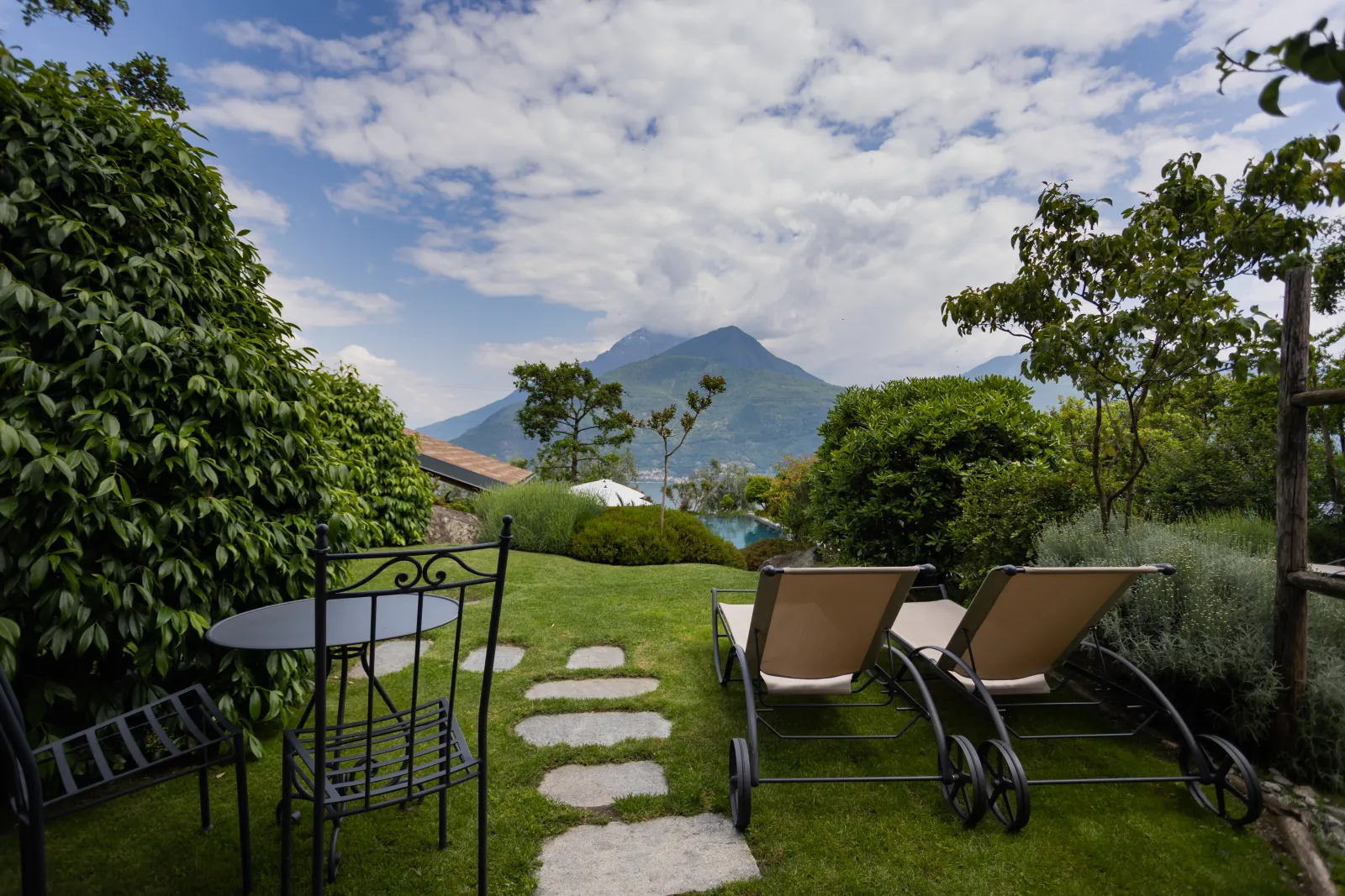 Double room with garden (15 m²)